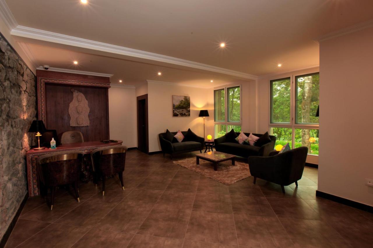 Montrose Golf Resort And Spa - Coorg Jambur Екстериор снимка